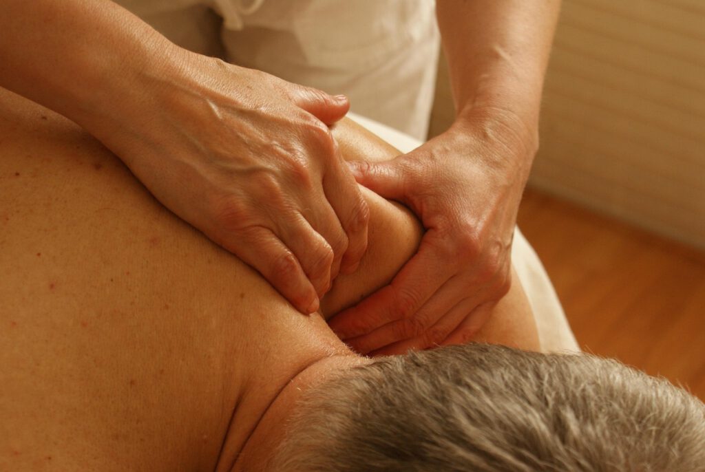 Lomi Massage in Zwickau
